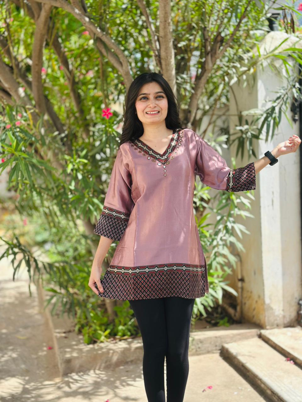 Mashroo Silk Straight top