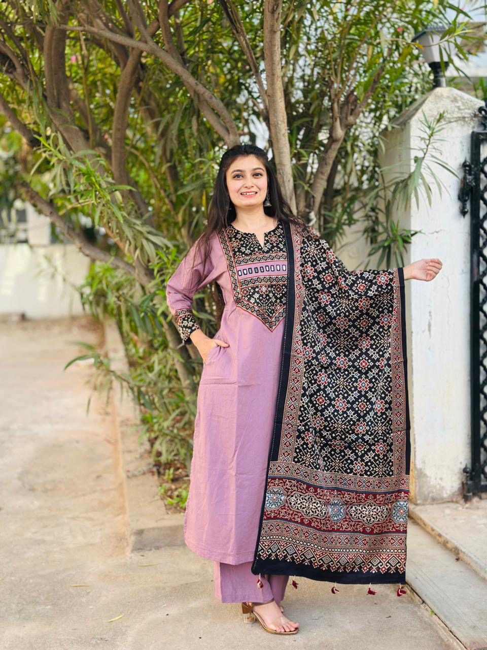 Kurti Plazzo with Stole