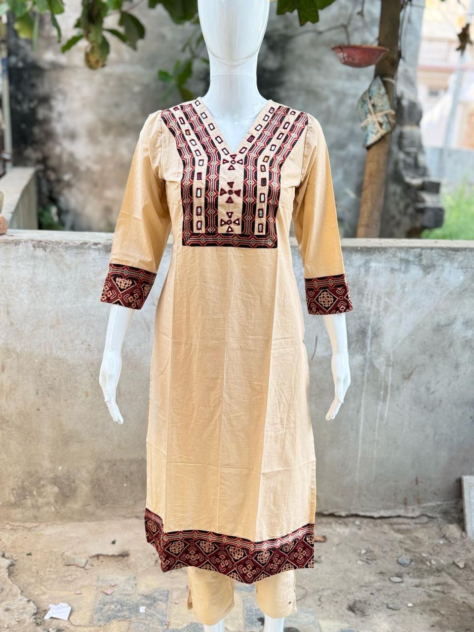 Cotton V neck Kurti pent